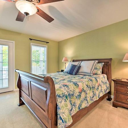 Lake Norman Retreat With Dock About 1 Mi To Marina! 穆尔斯维尔 外观 照片