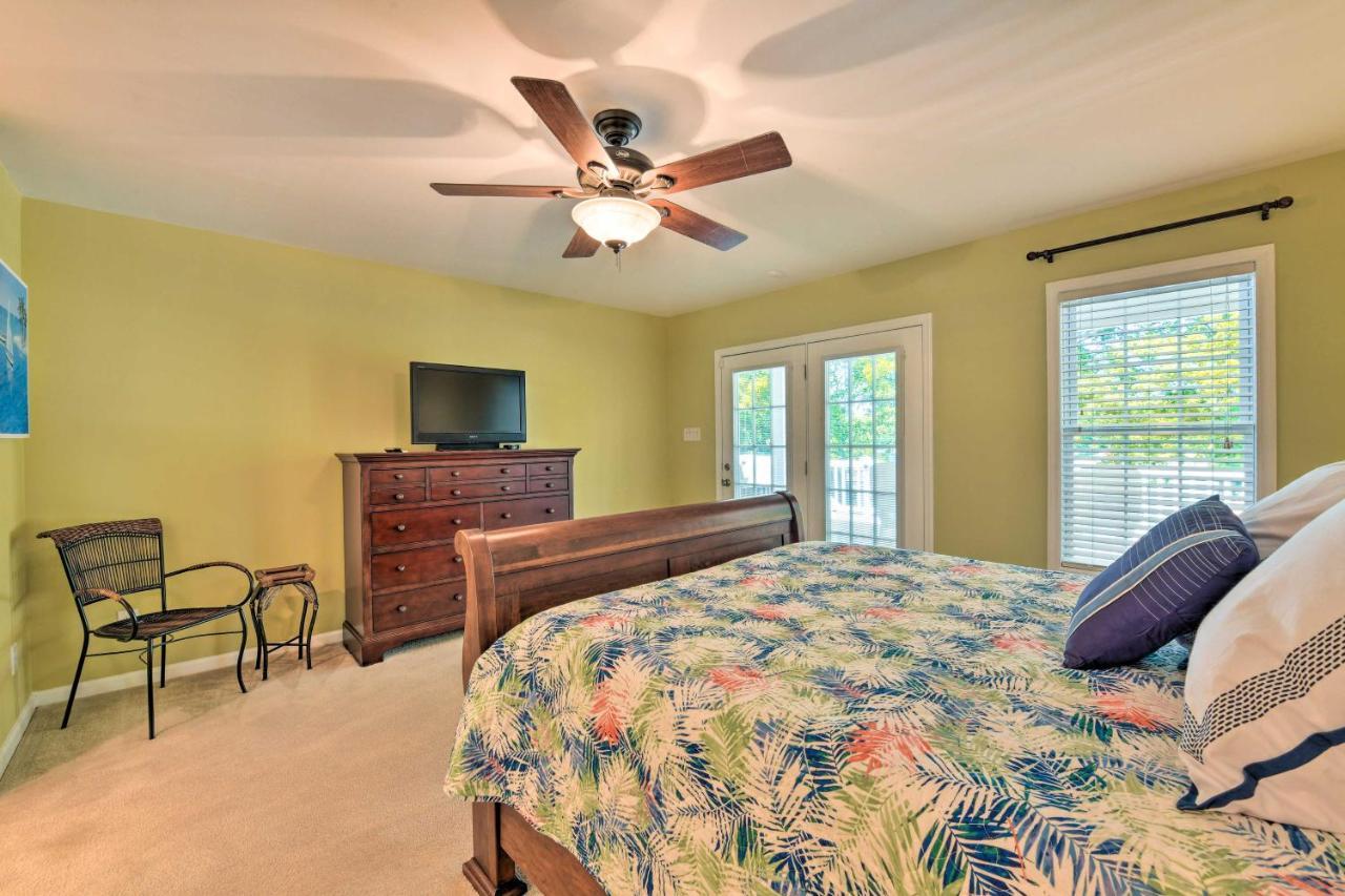 Lake Norman Retreat With Dock About 1 Mi To Marina! 穆尔斯维尔 外观 照片